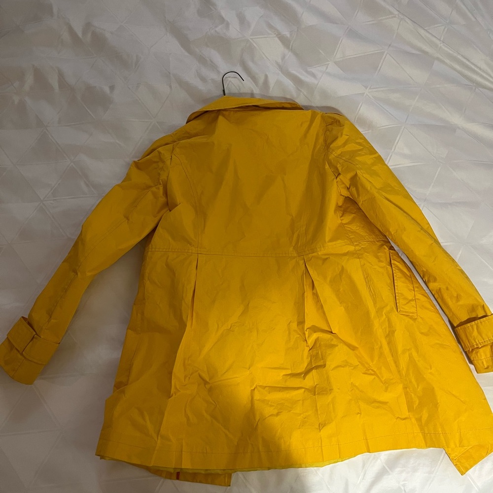 Steve Madden yellow rain coat